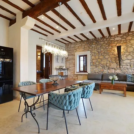 Διαμέρισμα Waterside Cove Oasis - One Bedroom With Sea View *
