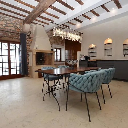 Διαμέρισμα Waterside Cove Oasis - One Bedroom With Sea View